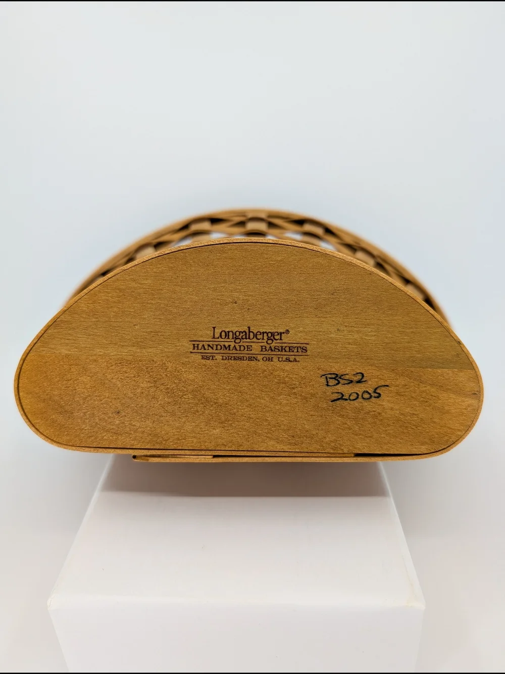 Longaberger 2005 Wall Vase Basket/Planter & Wrought Iron Stand/Hanger w/Leaves